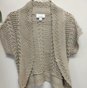 Wimens shrug cardigan